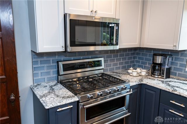 102 Chatham Drive, Dayton, OH 45429