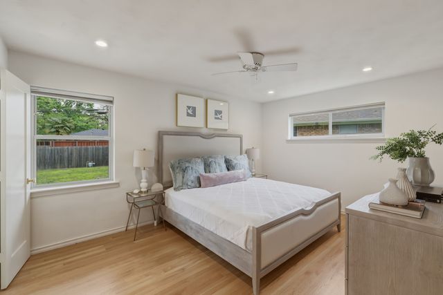 10427 Sinclair Avenue, Dallas, TX 75218