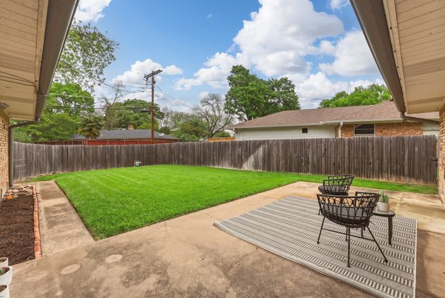 10427 Sinclair Avenue, Dallas, TX 75218