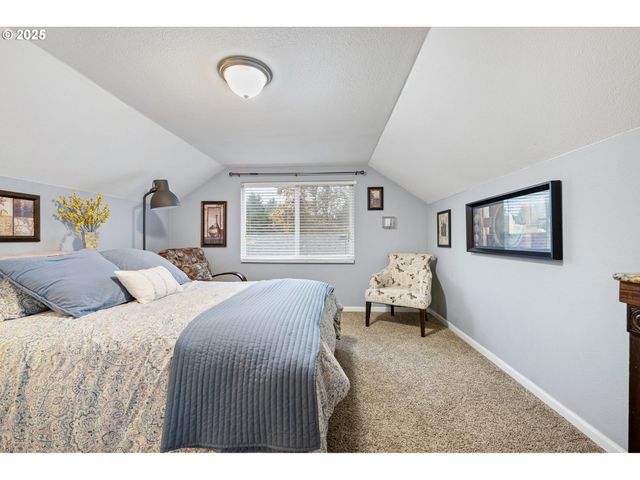 355 RIVER LOOP 2, Eugene, OR 97404