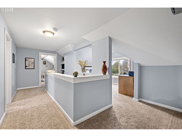 355 RIVER LOOP 2, Eugene, OR 97404