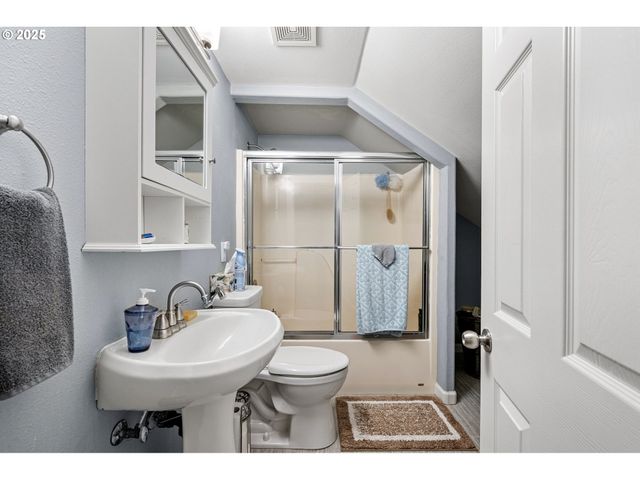 355 RIVER LOOP 2, Eugene, OR 97404