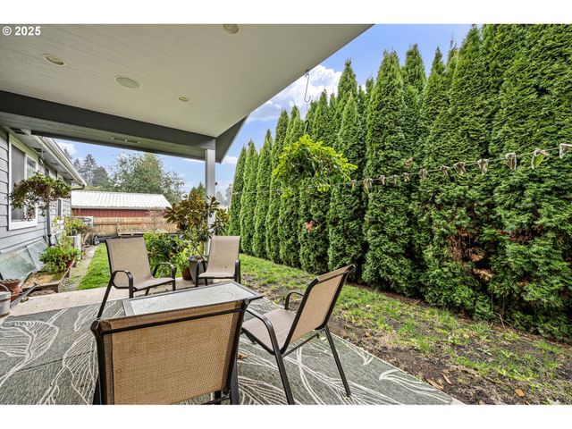 355 RIVER LOOP 2, Eugene, OR 97404