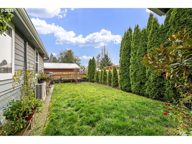 355 RIVER LOOP 2, Eugene, OR 97404