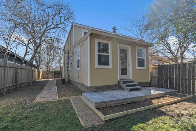 5210 Woodrow Ave, Austin, TX 78756