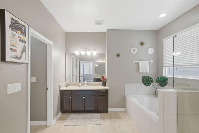 2618 PEONY DRIVE, Oviedo, FL 32766