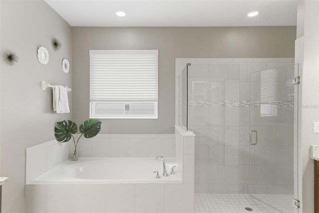 2618 PEONY DRIVE, Oviedo, FL 32766