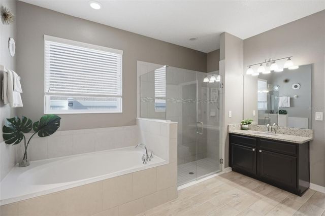 2618 PEONY DRIVE, Oviedo, FL 32766