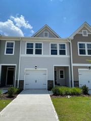 244 Paramount Drive, Smithfield, NC 27577