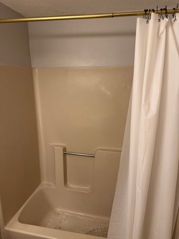 8 John Dr 8, Grafton, MA 01536