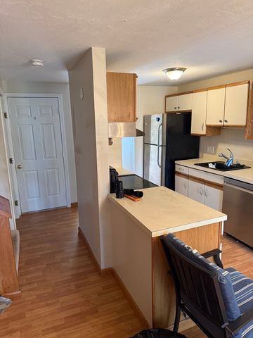 8 John Dr 8, Grafton, MA 01536