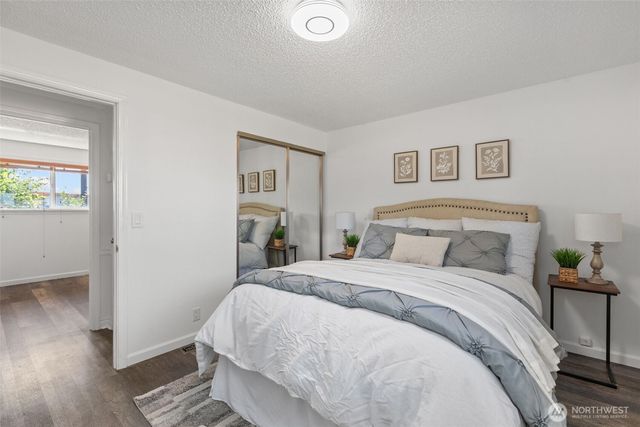 24527 36th Avenue S, Kent, WA 98032