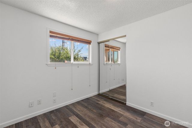24527 36th Avenue S, Kent, WA 98032