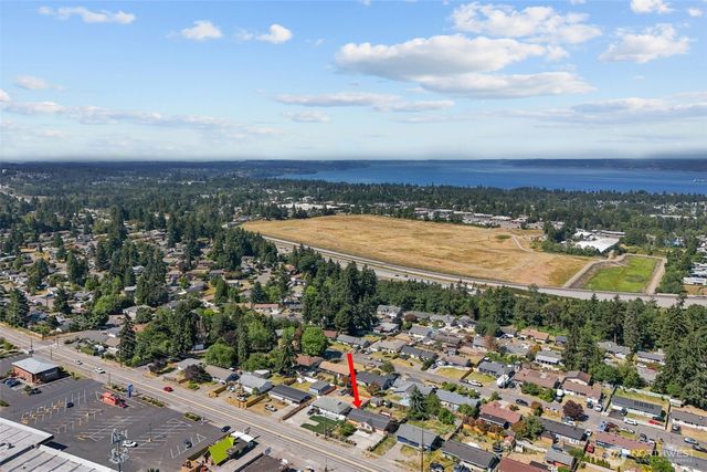 24527 36th Avenue S, Kent, WA 98032
