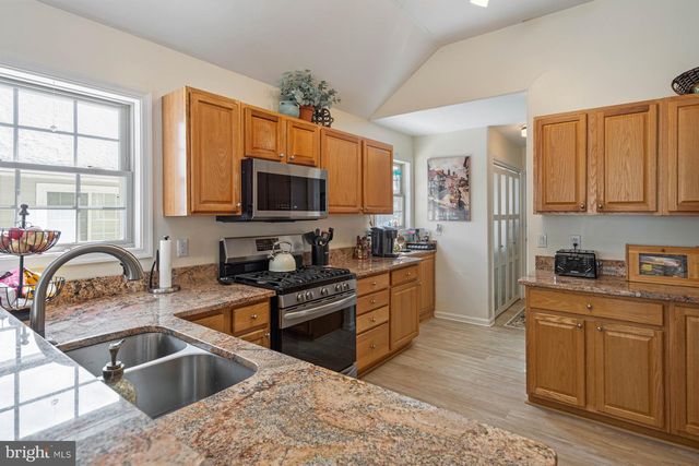 239 LAKESIDE DR, Lewes, DE 19958