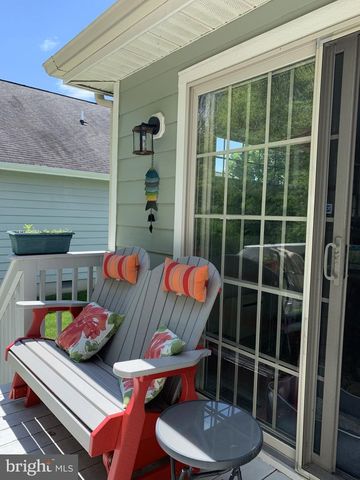 239 LAKESIDE DR, Lewes, DE 19958