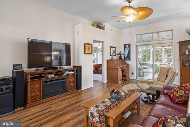 239 LAKESIDE DR, Lewes, DE 19958