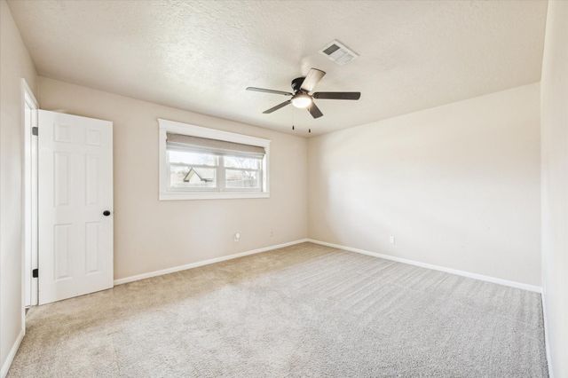 1807 Parkcrest Street, Alvin, TX 77511