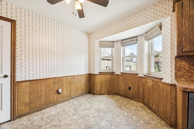 1807 Parkcrest Street, Alvin, TX 77511