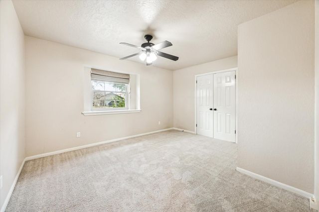 1807 Parkcrest Street, Alvin, TX 77511