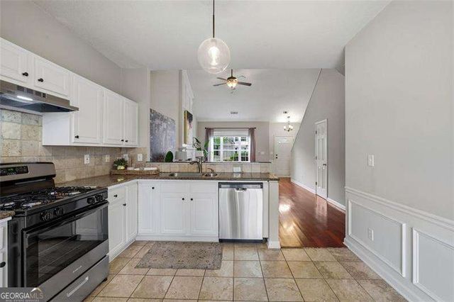 5368 Medlock Corners Drive, Peachtree Corners, GA 30092