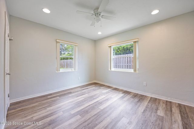 138 W Pasco Lane, Cocoa Beach, FL 32931