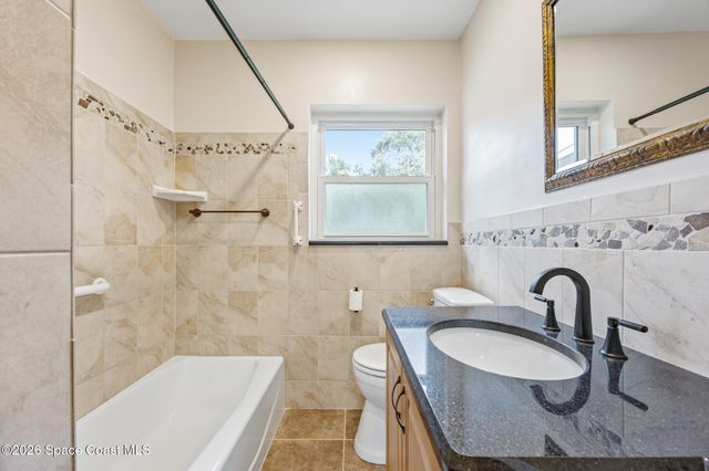 138 W Pasco Lane, Cocoa Beach, FL 32931