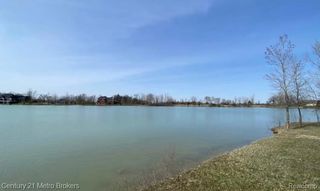 5088 Dorray Drive, Corunna, MI 48817