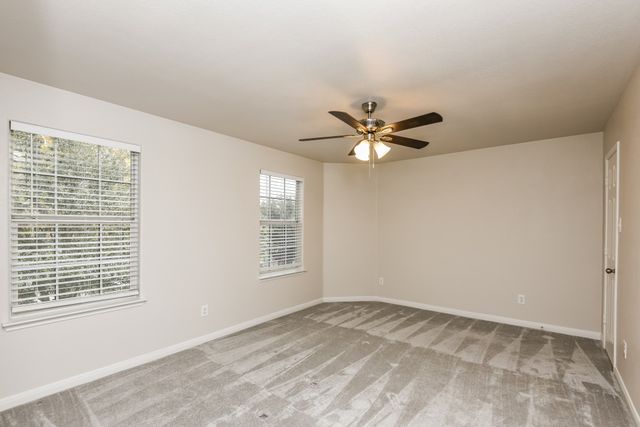 128 Dodge City Court, Newark, TX 76071