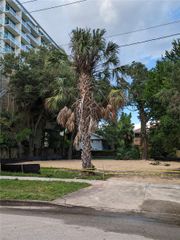 617 E CHURCH STREET, Orlando, FL 32801