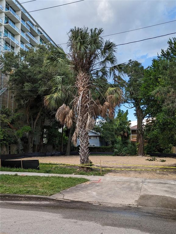 617 E CHURCH STREET, Orlando, FL 32801