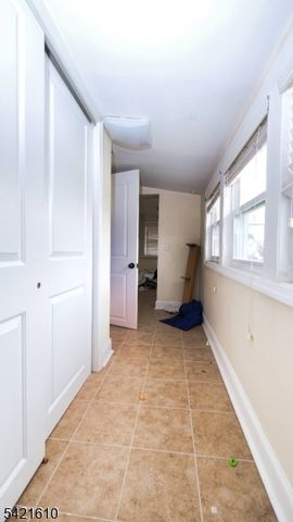 824 Chestnut St, Roselle Boro, NJ 07203