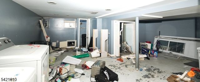 824 Chestnut St, Roselle Boro, NJ 07203