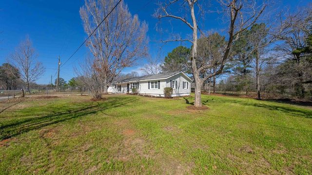 1935 D Street, Pine Mountain Valley, GA 31823