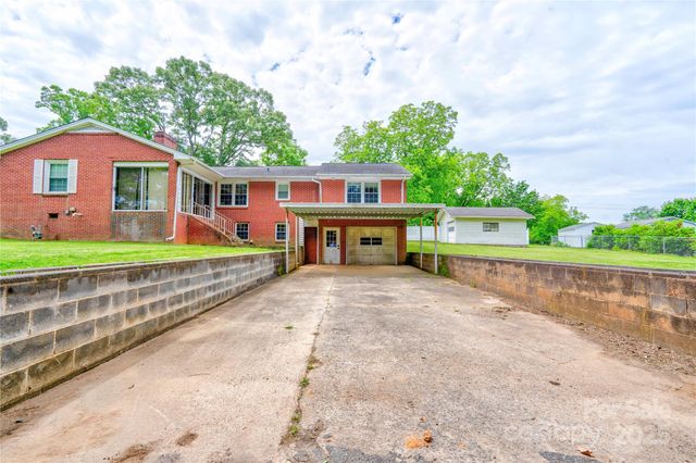 800 Charles Road, Shelby, NC 28150