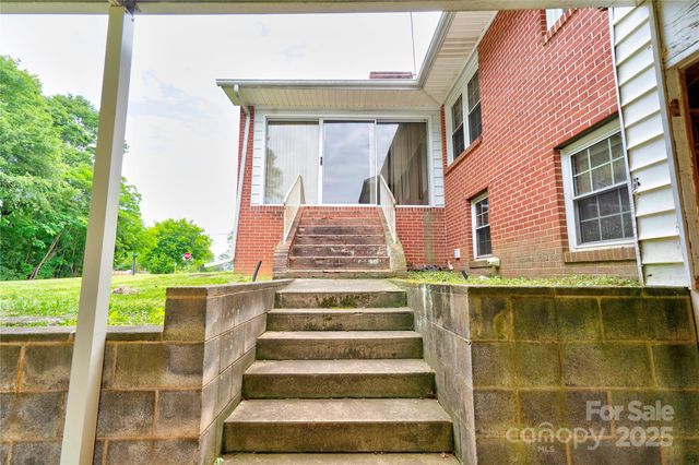 800 Charles Road, Shelby, NC 28150