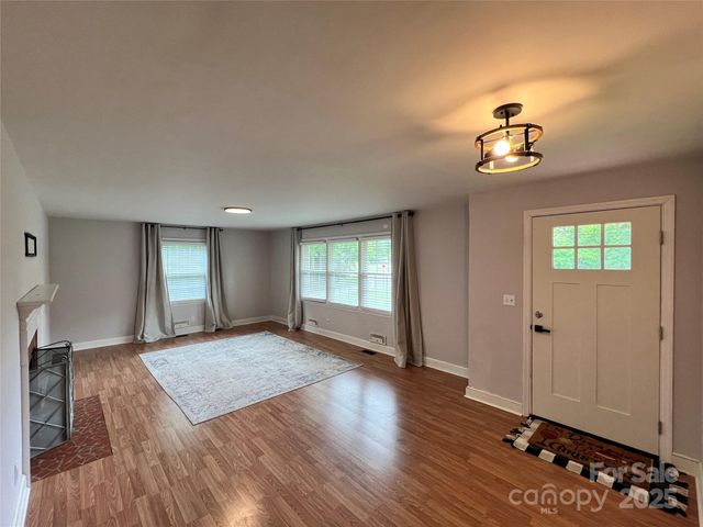 800 Charles Road, Shelby, NC 28150