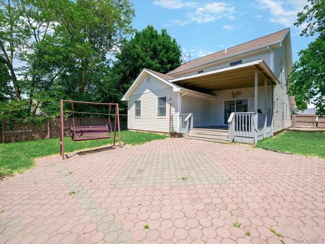 51 Atlantic Avenue, Freeport, NY 11520