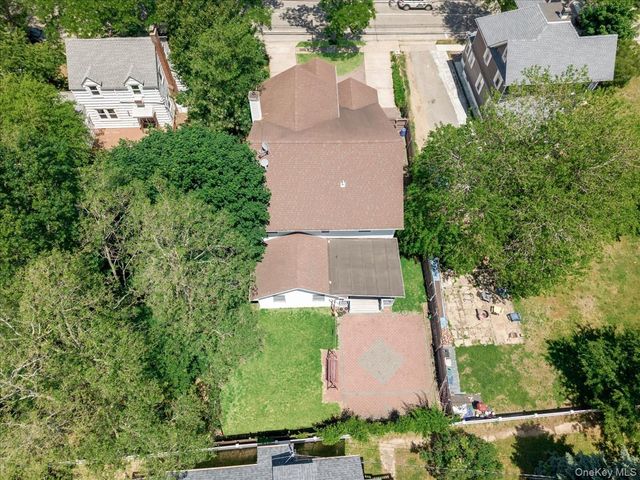 51 Atlantic Avenue, Freeport, NY 11520