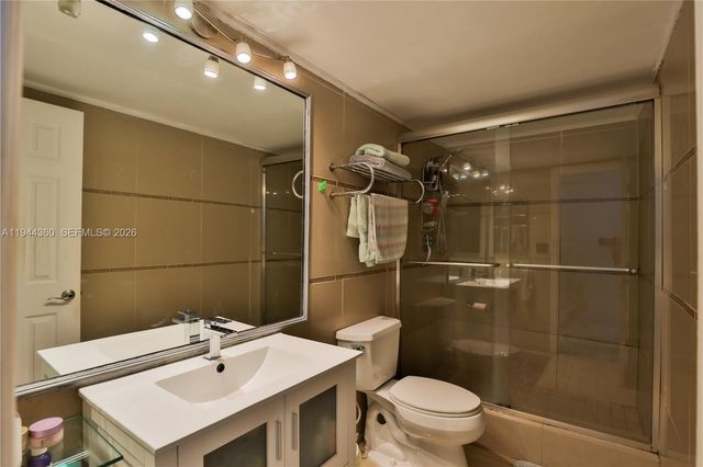 19380 Collins Ave 726, Sunny Isles Beach, FL 33160