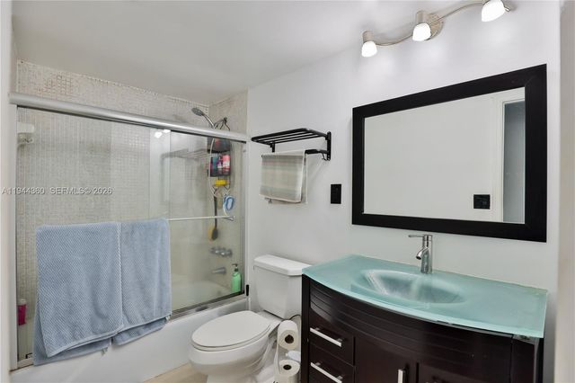 19380 Collins Ave 726, Sunny Isles Beach, FL 33160