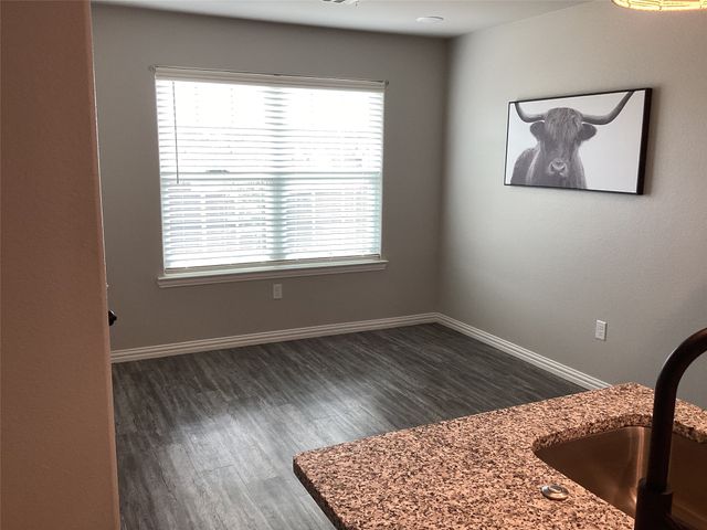 122 NORTH MEADOWS Street, Pottsboro, TX 75076