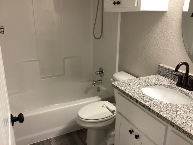 122 NORTH MEADOWS Street, Pottsboro, TX 75076
