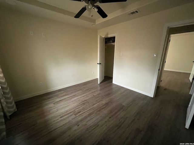 1305 N 1st, Carrizo Springs, TX 78834