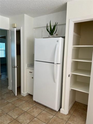 314 W William Cannon DR B- RT side, Austin, TX 78745