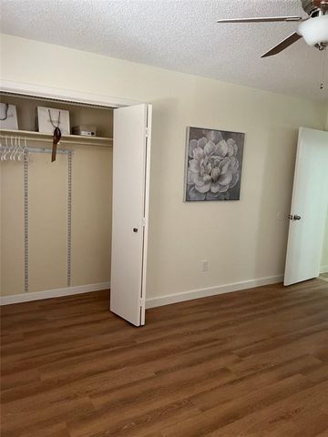 314 W William Cannon DR B- RT side, Austin, TX 78745