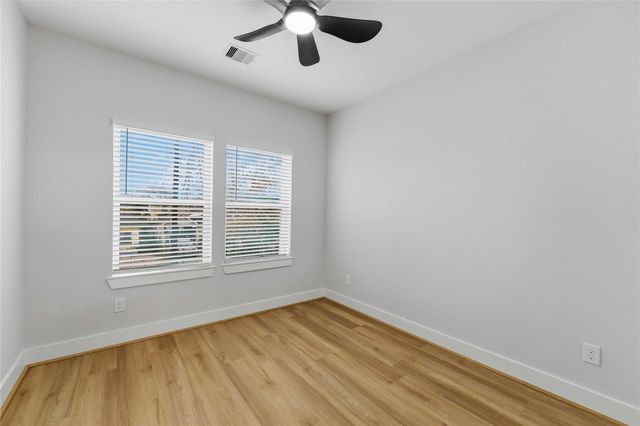 5420 Elysian Street D, Houston, TX 77009