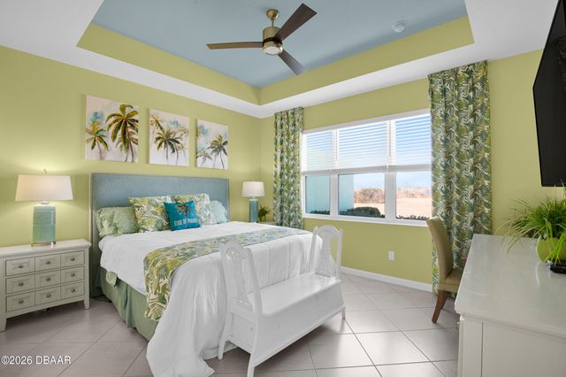 233 Island Breeze Avenue, Daytona Beach, FL 32124