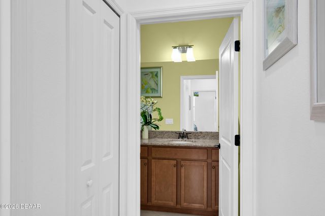 233 Island Breeze Avenue, Daytona Beach, FL 32124