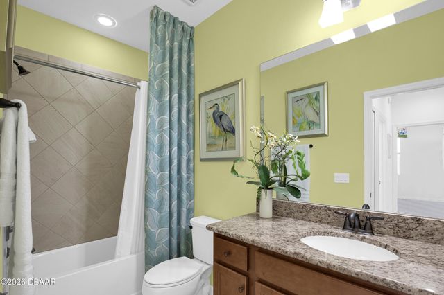 233 Island Breeze Avenue, Daytona Beach, FL 32124